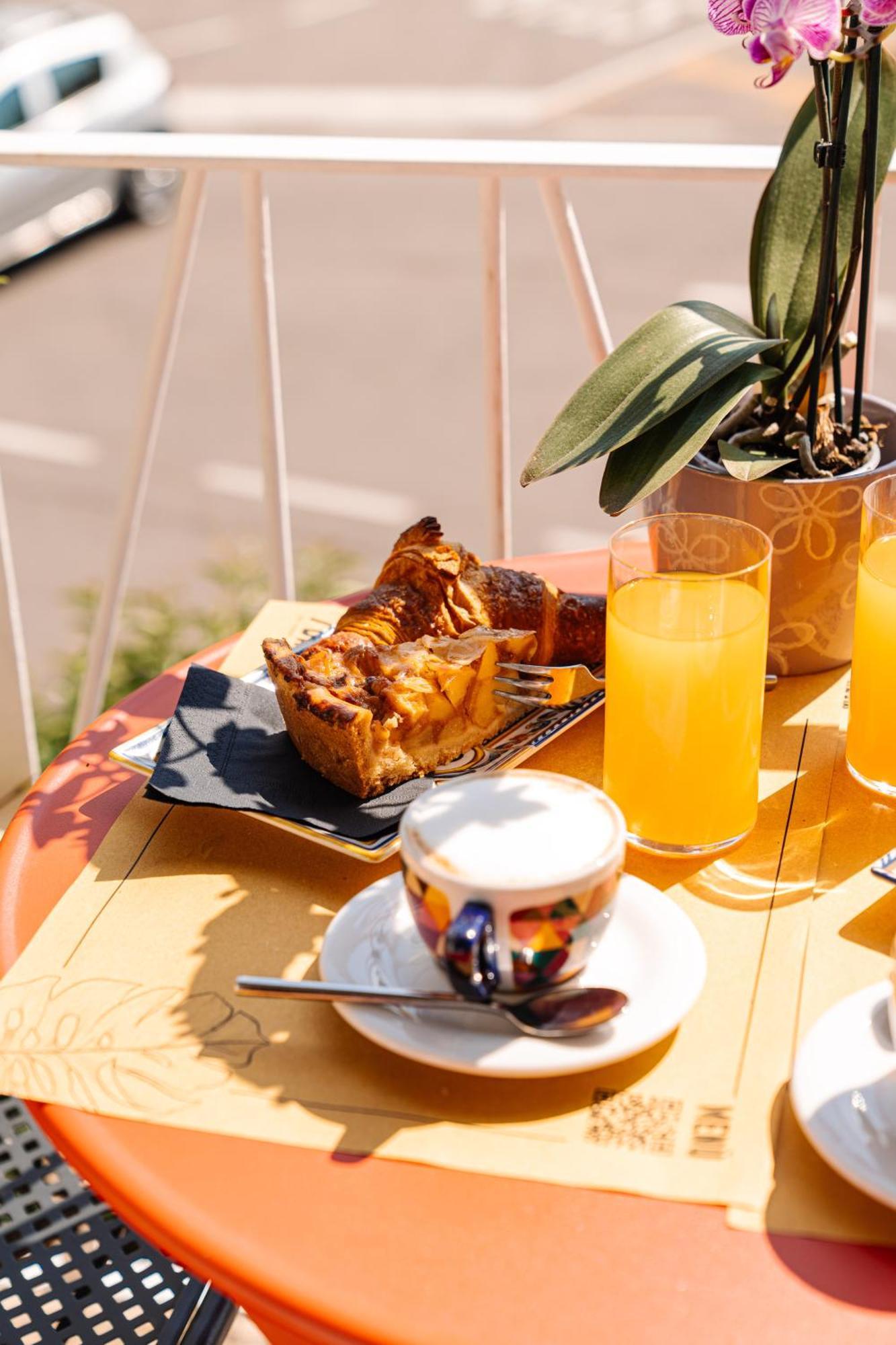 Locanda Da I Baldi Laveno Ngoại thất bức ảnh